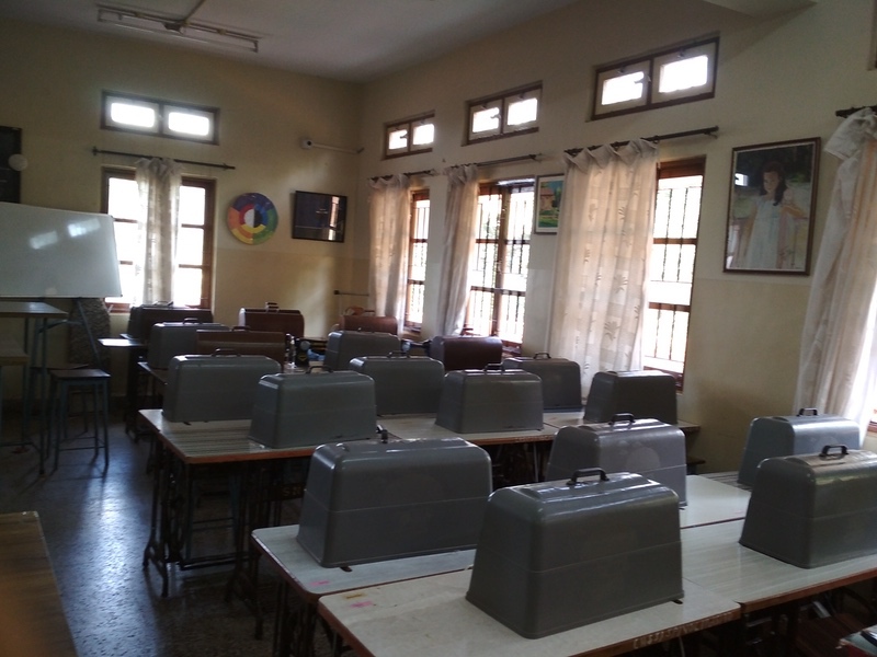 COMMERCIAL DESIGN AND DRESS MAKING LABORATORY Image