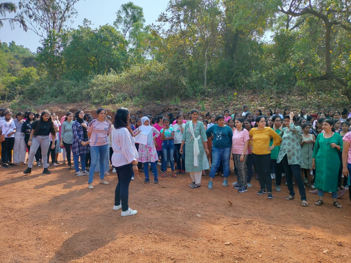 Students' Day Image